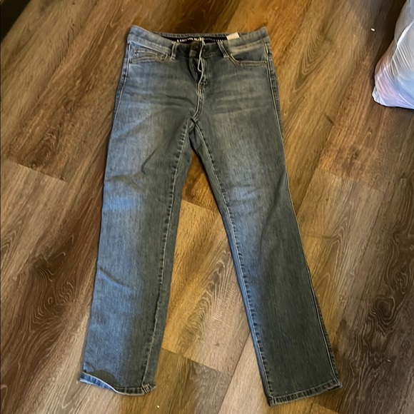 Classic Blue Women's Jeans - Picture 1 of 4